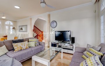 Property slide 20