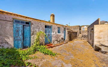 Property slide 11