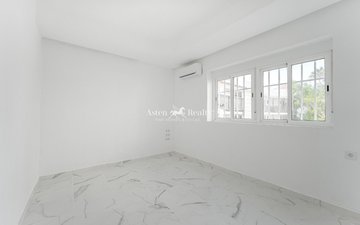 Property slide 5