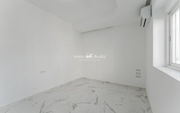 Property slide 7
