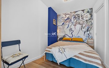 Property slide 10