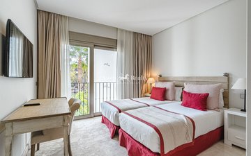 Property slide 21