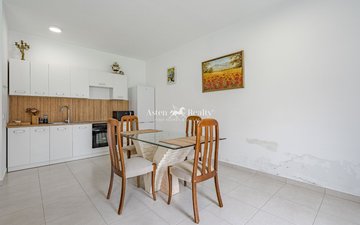 Property slide 7