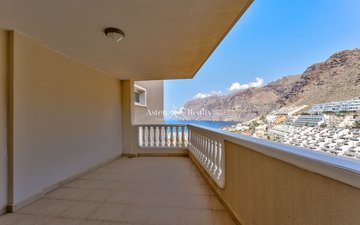 Property slide 22