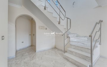 Property slide 7