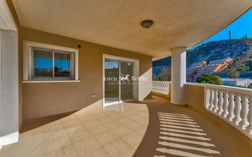 Property slide 5