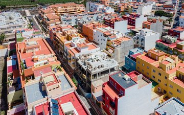 Property slide 16