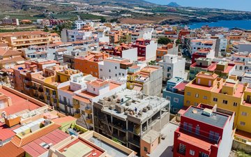 Property slide 21