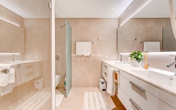 Property slide 19
