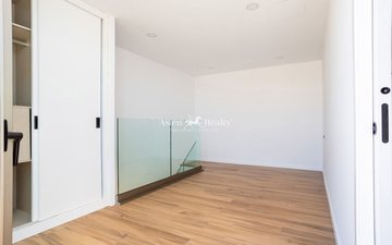 Property slide 12