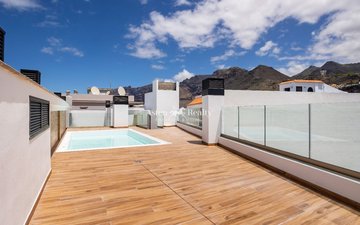 Property slide 17