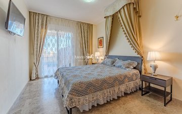 Property slide 19