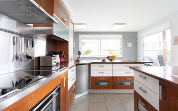 Property slide 14