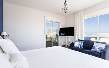 Property slide 25