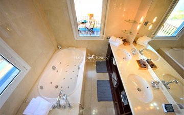 Property slide 28