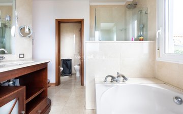 Property slide 31