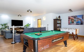 Property slide 47