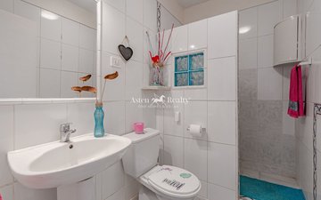 Property slide 12