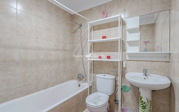 Property slide 16