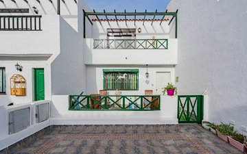 Property slide 25