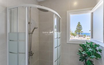Property slide 17