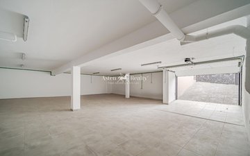 Property slide 40