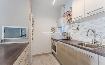 Property slide 9