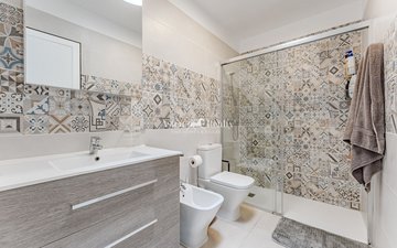 Eigenschaftsfolie 20