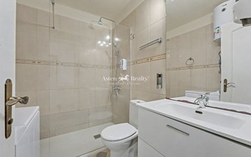 Property slide 19