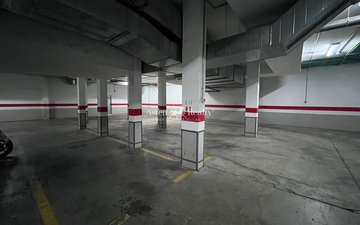 Property slide 16