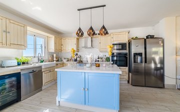 Property slide 16