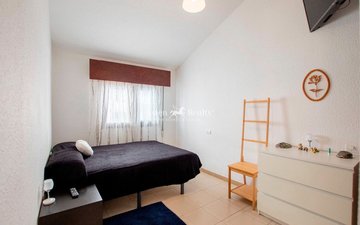 Property slide 21