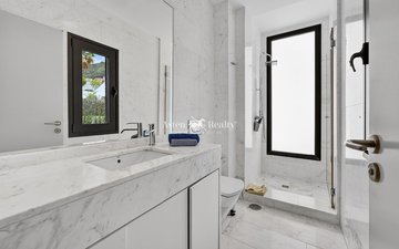 Property slide 28
