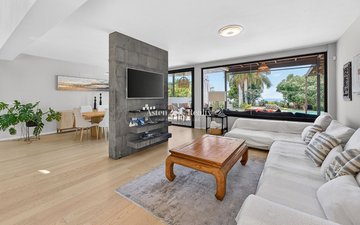 Property slide 10