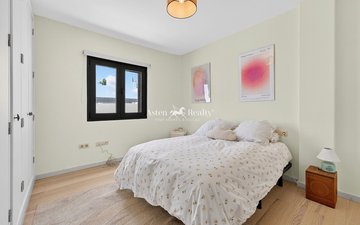 Property slide 24
