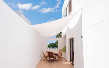 Property slide 14