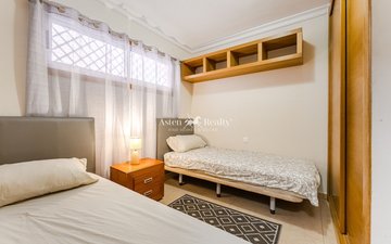 Property slide 10