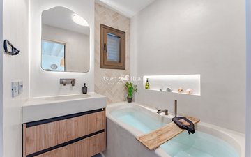 Property slide 14
