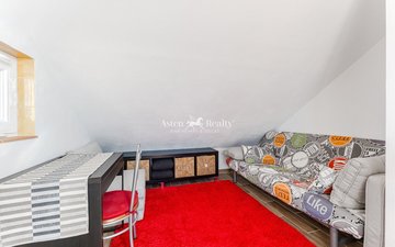Property slide 21