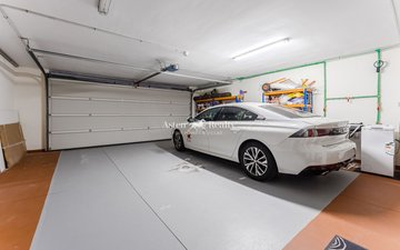 Property slide 25