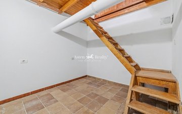 Property slide 19
