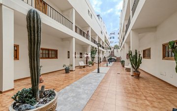 Property slide 20