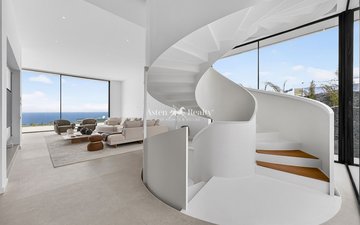 Property slide 22