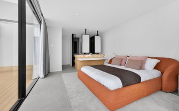 Property slide 25