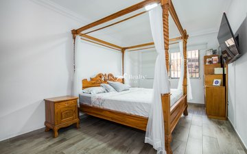 Property slide 5
