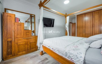 Property slide 6