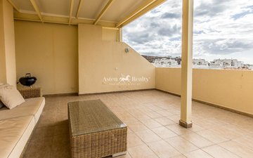 Property slide 10