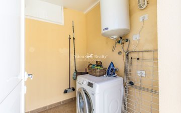Property slide 14