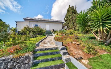 Property slide 34