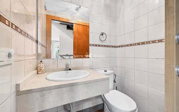 Property slide 19